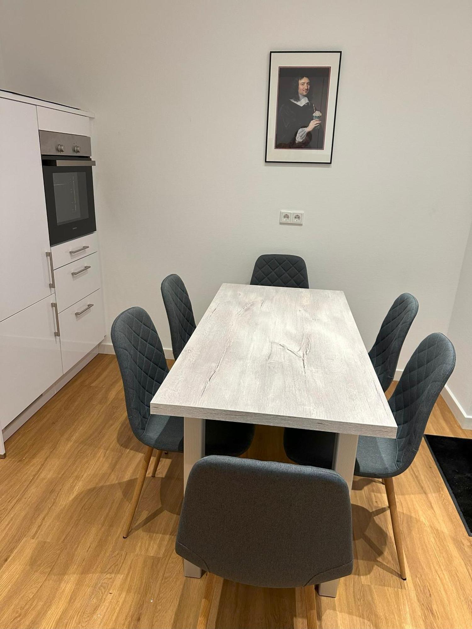 Apartment In Bad Wilhelmshoehe Mit Grossem Balkon Im Gruenen Und Kostenfreien Parkplaetzen Касел Екстериор снимка